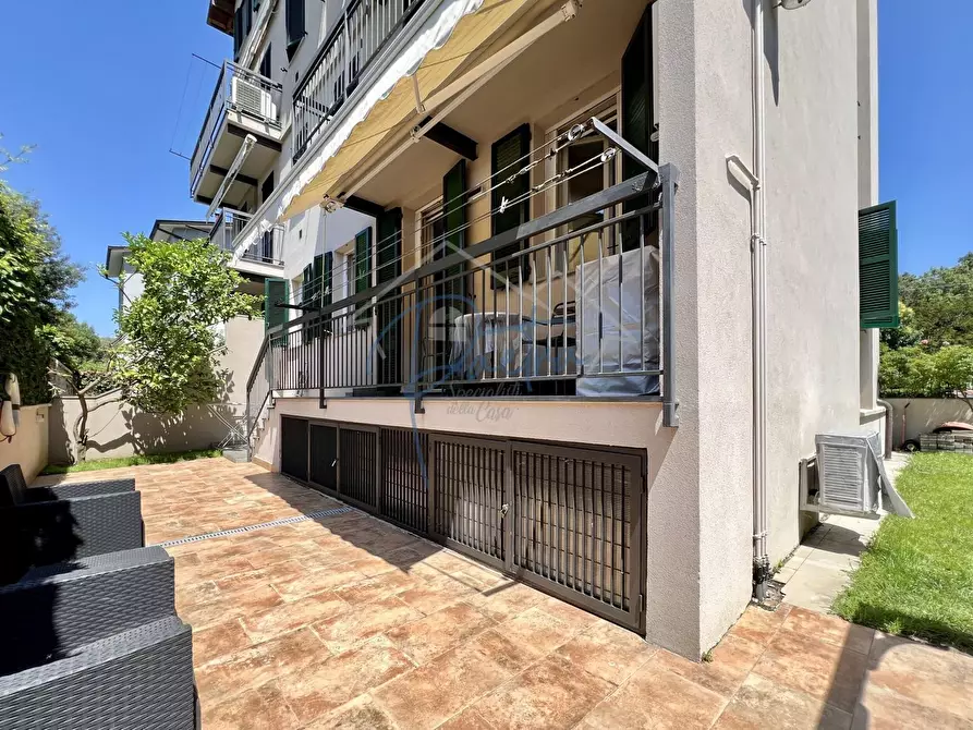 Immagine 4 di Appartamento in affitto  a Massa