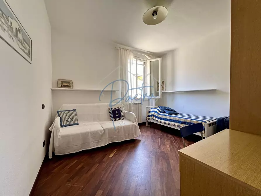 Immagine 21 di Appartamento in affitto  a Massa