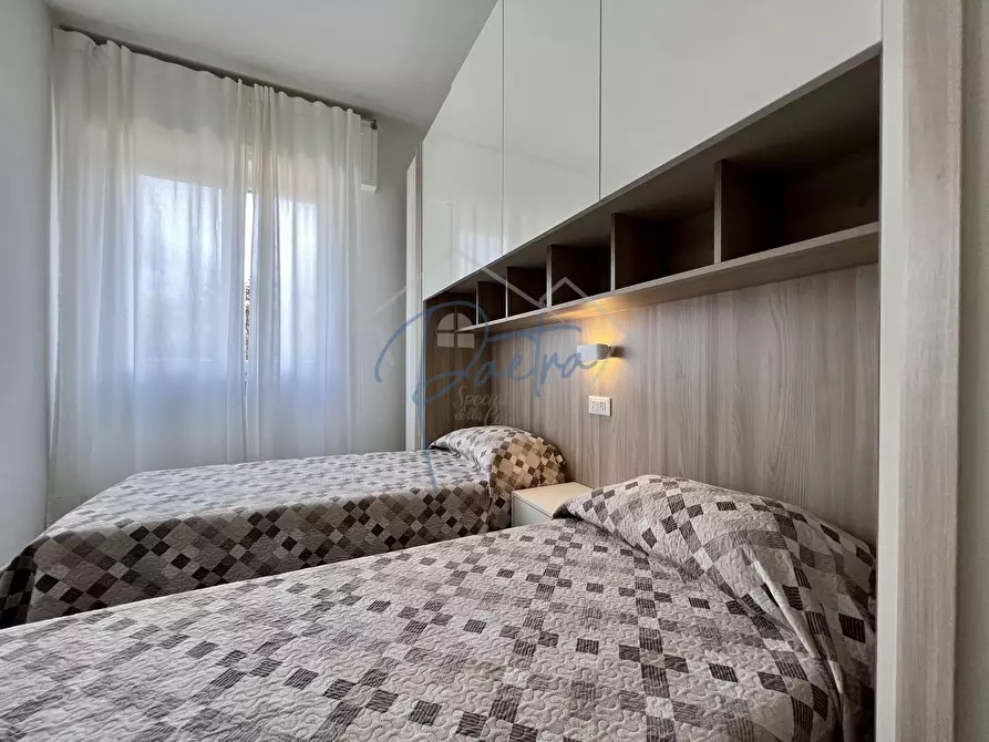 Immagine 15 di Appartamento in affitto  a Massa