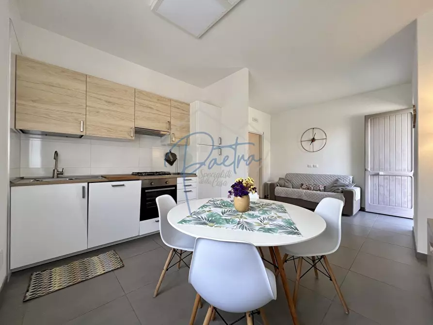 Immagine 6 di Appartamento in affitto  a Massa