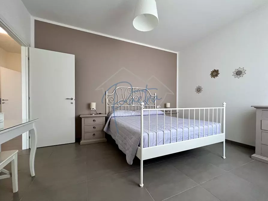 Immagine 24 di Appartamento in affitto  a Massa