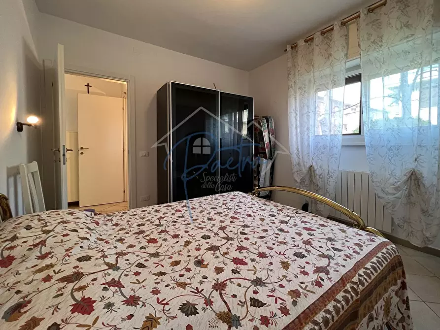 Immagine 19 di Appartamento in affitto  a Massa