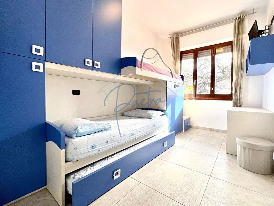 Immagine 27 di Appartamento in affitto  a Massa