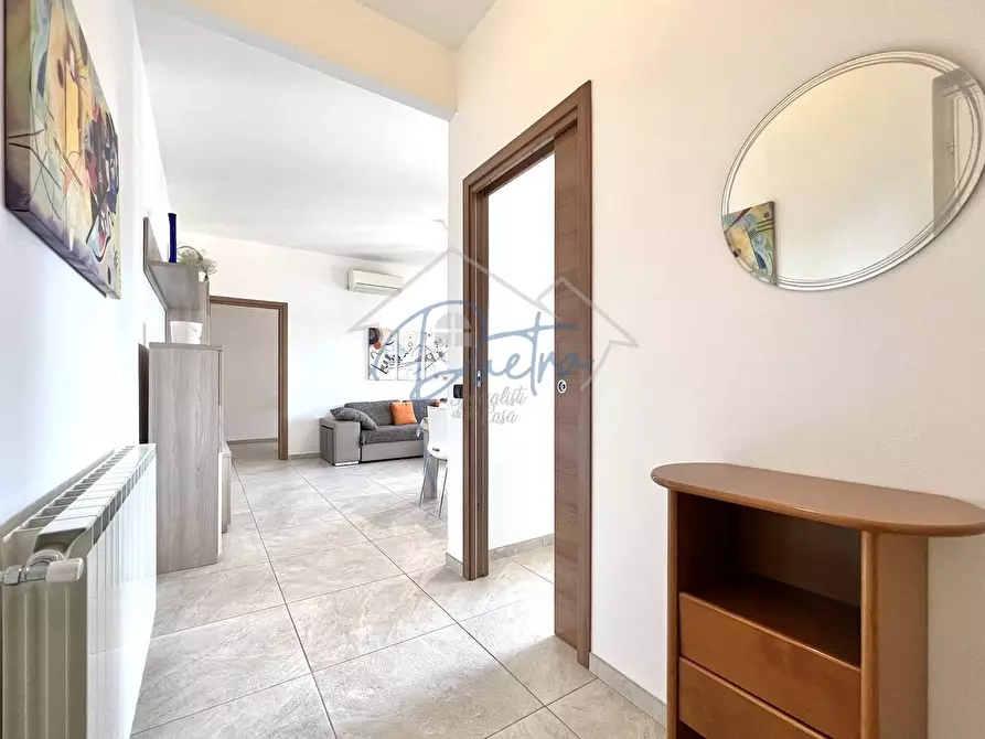 Immagine 5 di Appartamento in affitto  a Massa