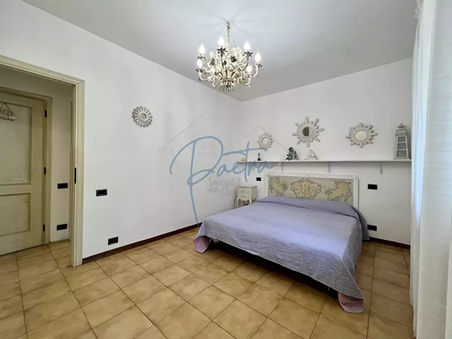 Immagine 24 di Appartamento in affitto  a Massa