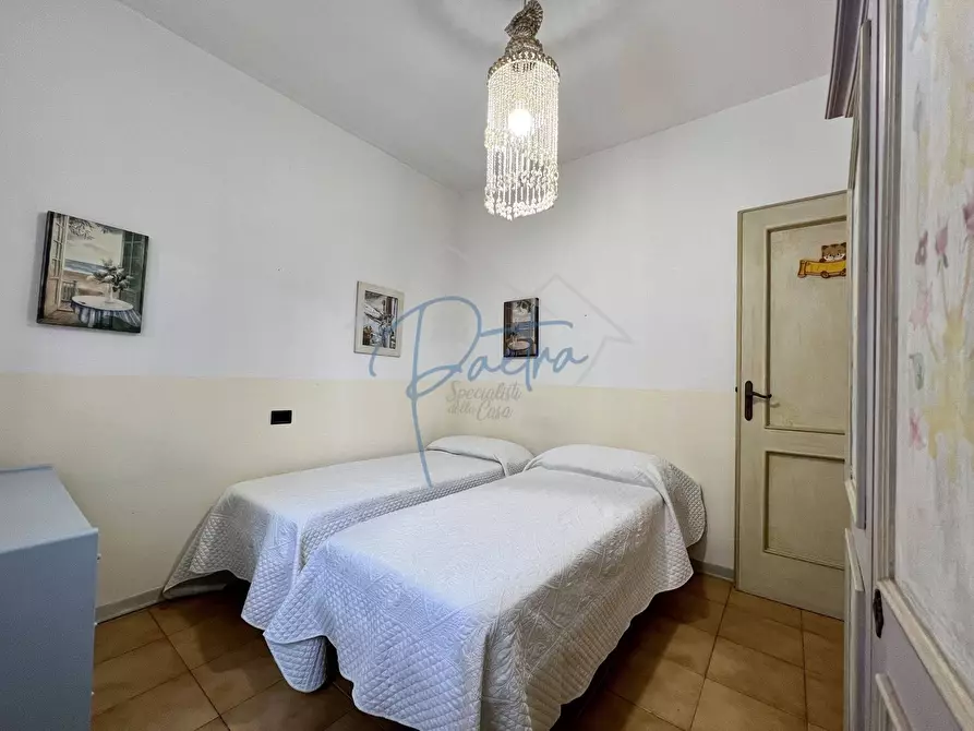 Immagine 27 di Appartamento in affitto  a Massa