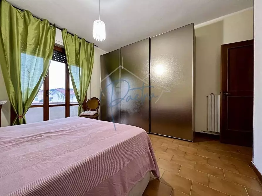 Immagine 15 di Appartamento in vendita  a Massa