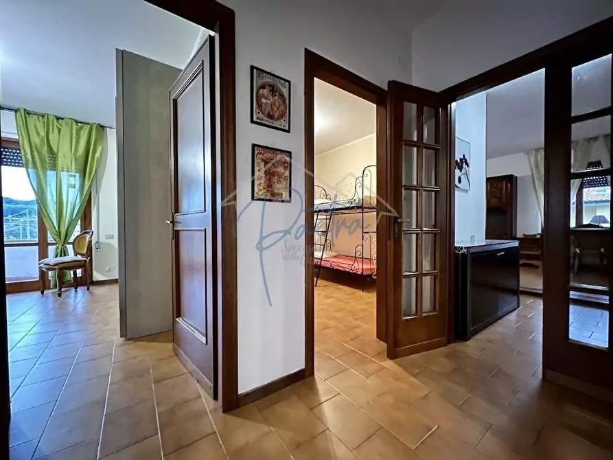 Immagine 10 di Appartamento in vendita  a Massa