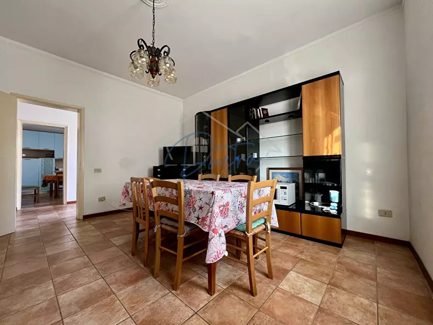 Immagine 3 di Appartamento in affitto  a Massa