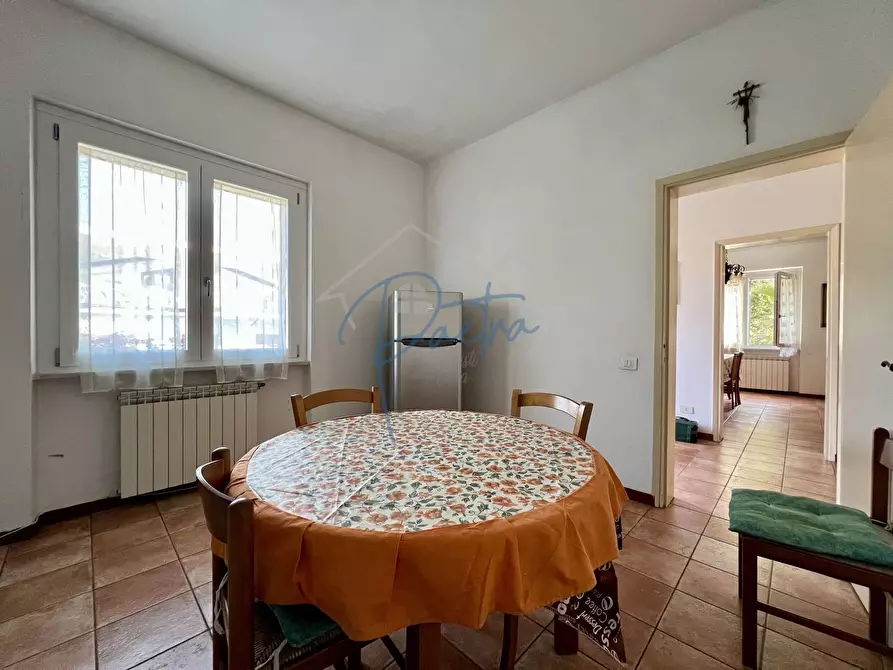 Immagine 8 di Appartamento in affitto  a Massa