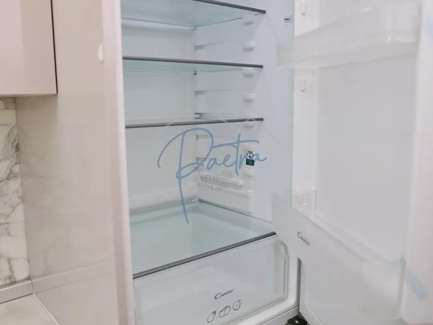 Immagine 5 di Appartamento in vendita  a Massa