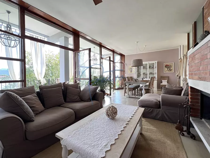 Immagine 28 di Appartamento in affitto  a Ameglia