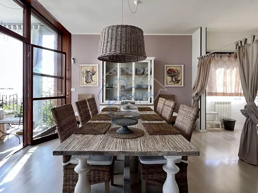 Immagine 29 di Appartamento in affitto  a Ameglia