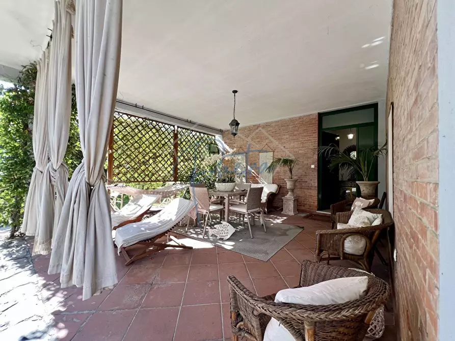 Immagine 56 di Appartamento in affitto  a Ameglia