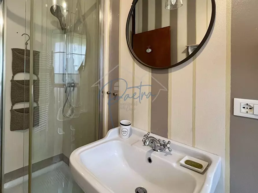 Immagine 49 di Appartamento in affitto  a Ameglia