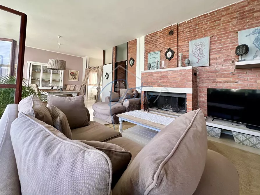 Immagine 5 di Appartamento in affitto  a Ameglia