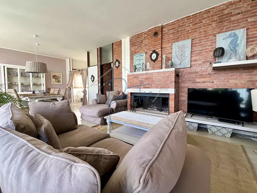 Immagine 4 di Appartamento in affitto  a Ameglia