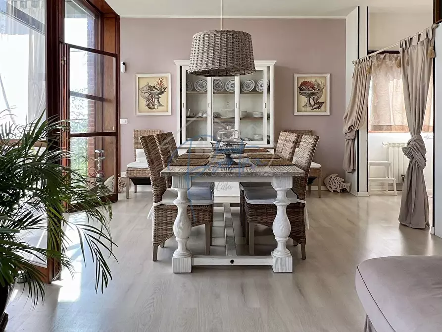 Immagine 7 di Appartamento in affitto  a Ameglia