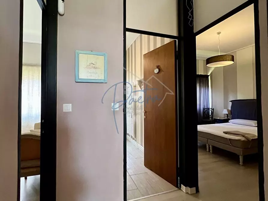 Immagine 36 di Appartamento in affitto  a Ameglia