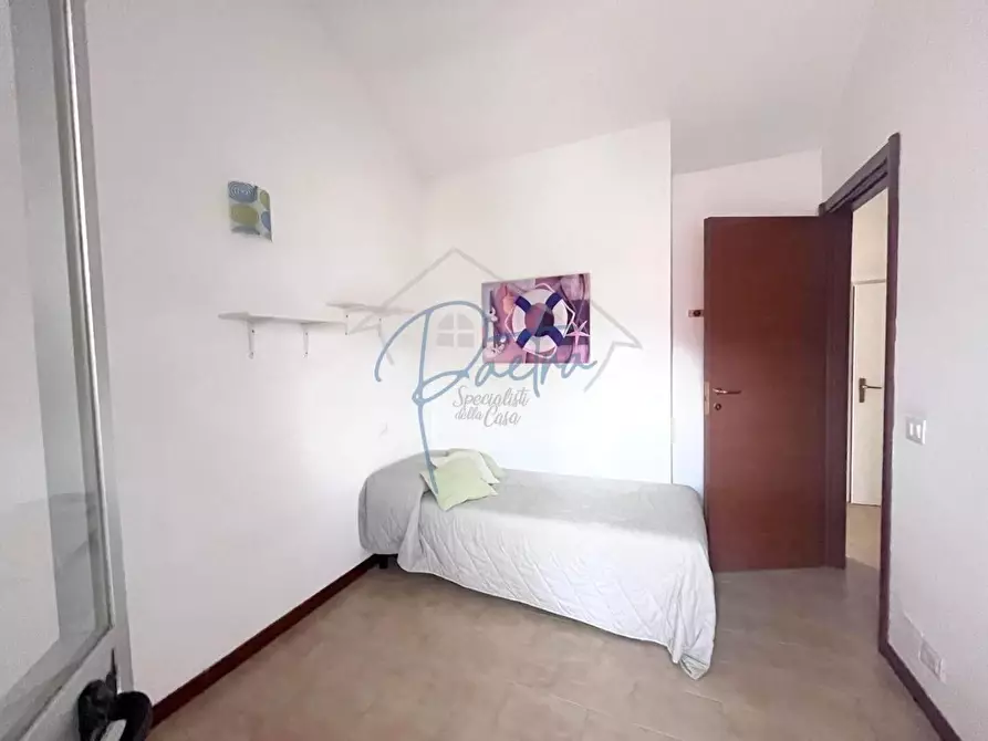 Immagine 15 di Mansarda in vendita  a Massa