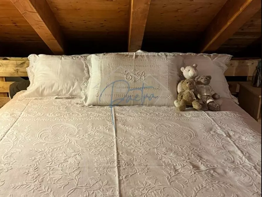 Immagine 8 di Casa indipendente in vendita  a Montignoso