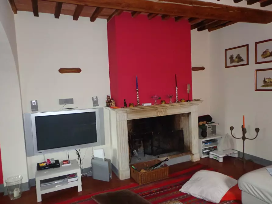 Immagine 9 di Rustico / casale in vendita  a Vecchiano