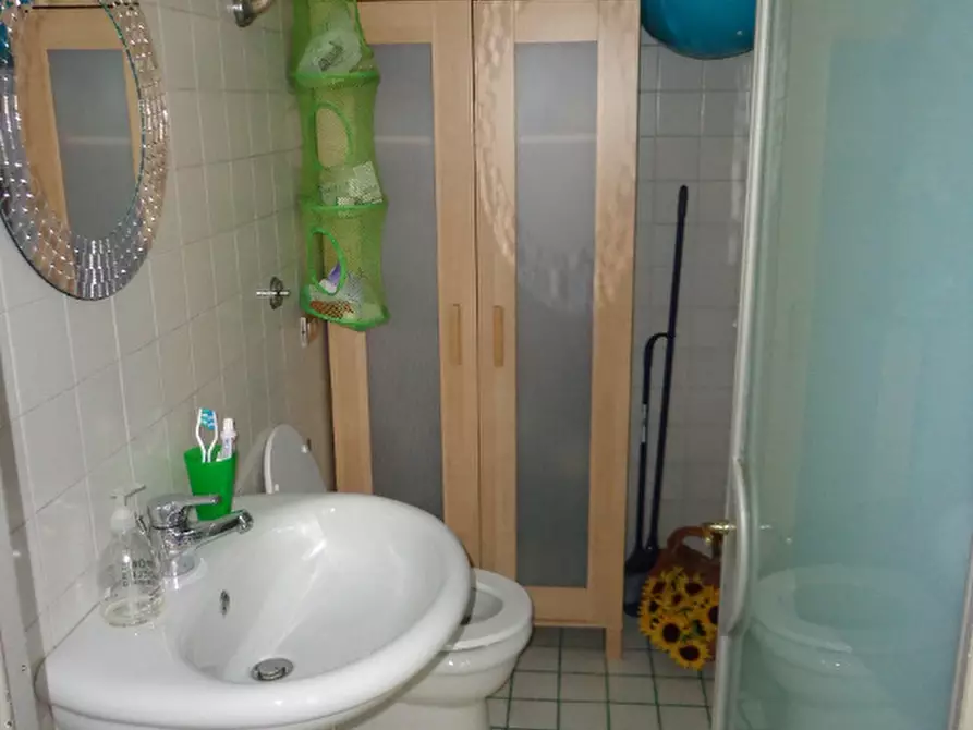 Immagine 12 di Rustico / casale in vendita  a Vecchiano