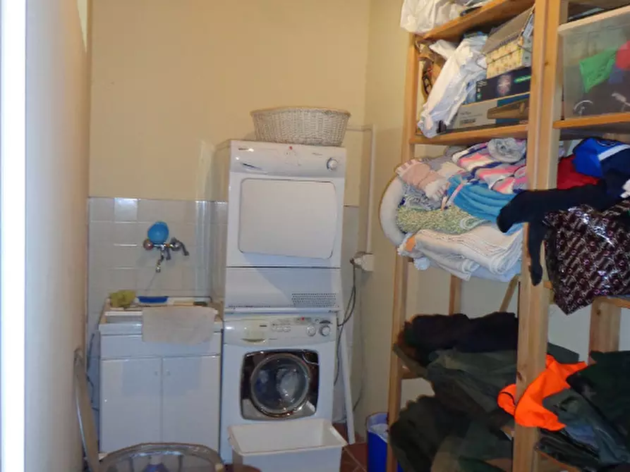 Immagine 32 di Rustico / casale in vendita  a Vecchiano