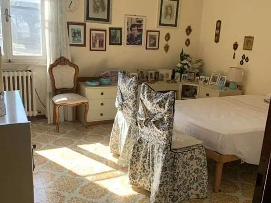 Immagine 5 di Appartamento in vendita  a Livorno