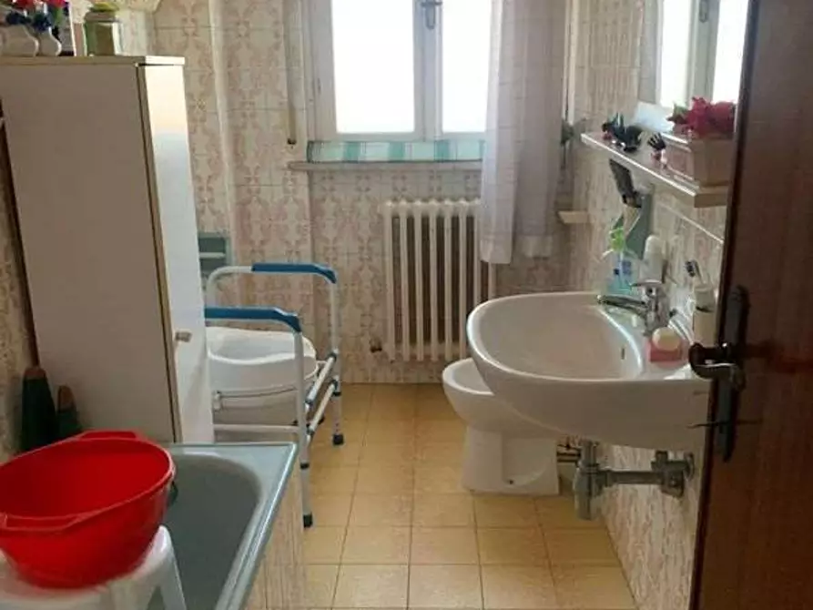 Immagine 7 di Appartamento in vendita  a Livorno