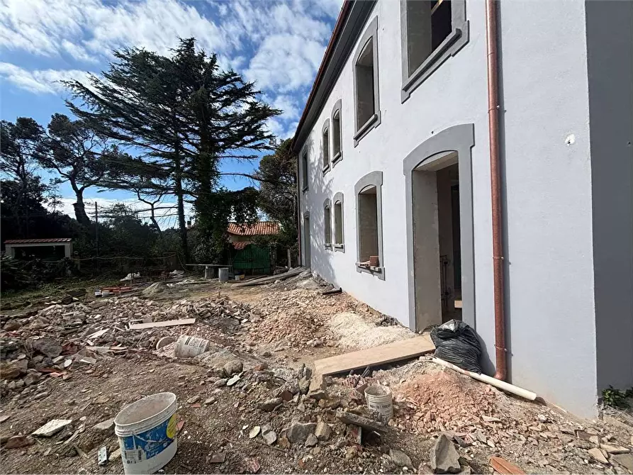 Immagine 27 di Casa semindipendente in vendita  a Rosignano Marittimo