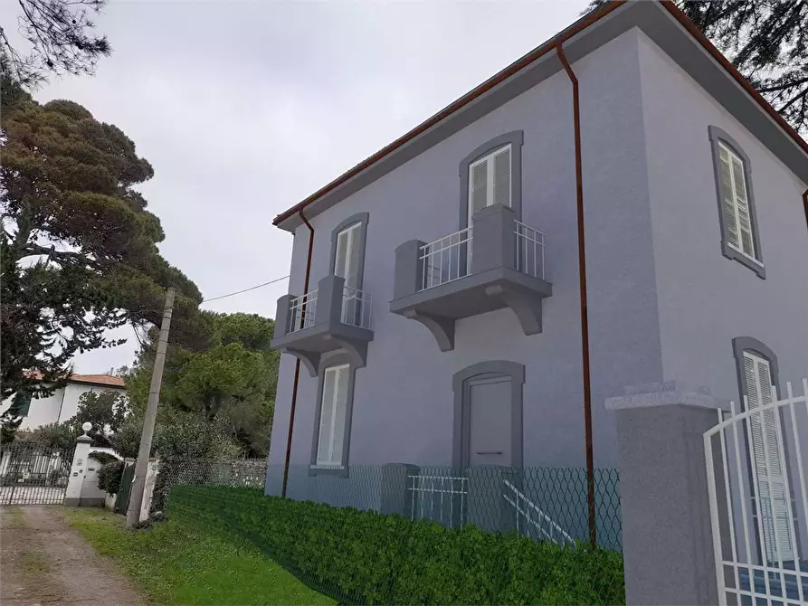 Immagine 7 di Casa semindipendente in vendita  a Rosignano Marittimo