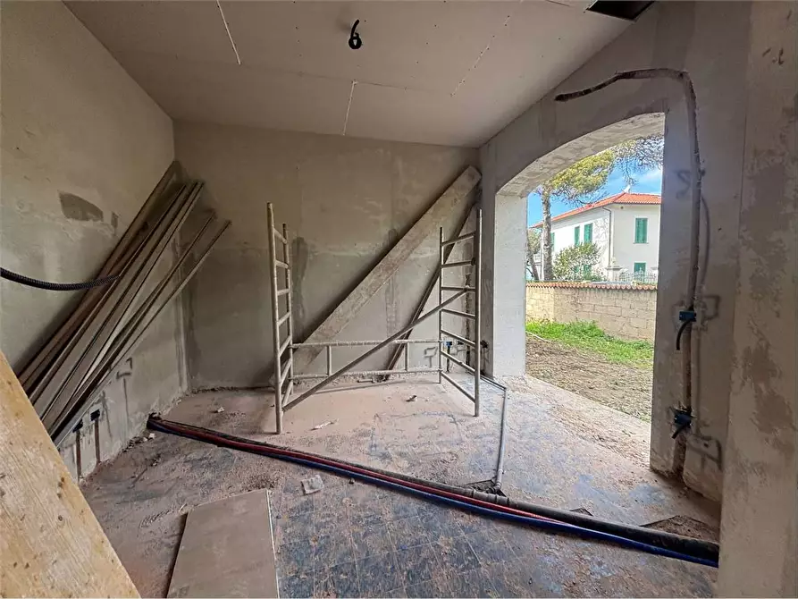 Immagine 35 di Casa semindipendente in vendita  a Rosignano Marittimo