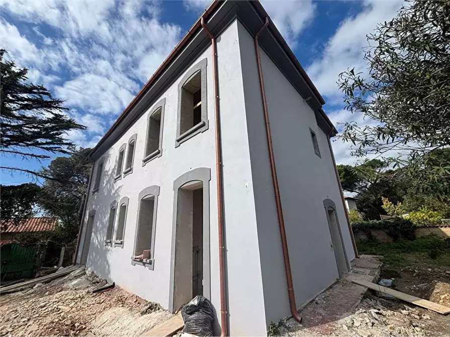 Immagine 26 di Casa semindipendente in vendita  a Rosignano Marittimo
