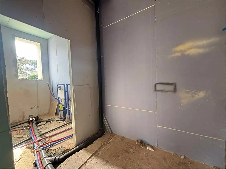 Immagine 33 di Casa semindipendente in vendita  a Rosignano Marittimo