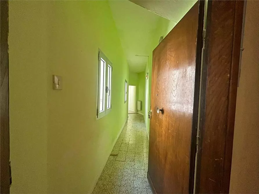 Immagine 4 di Appartamento in vendita  a Livorno