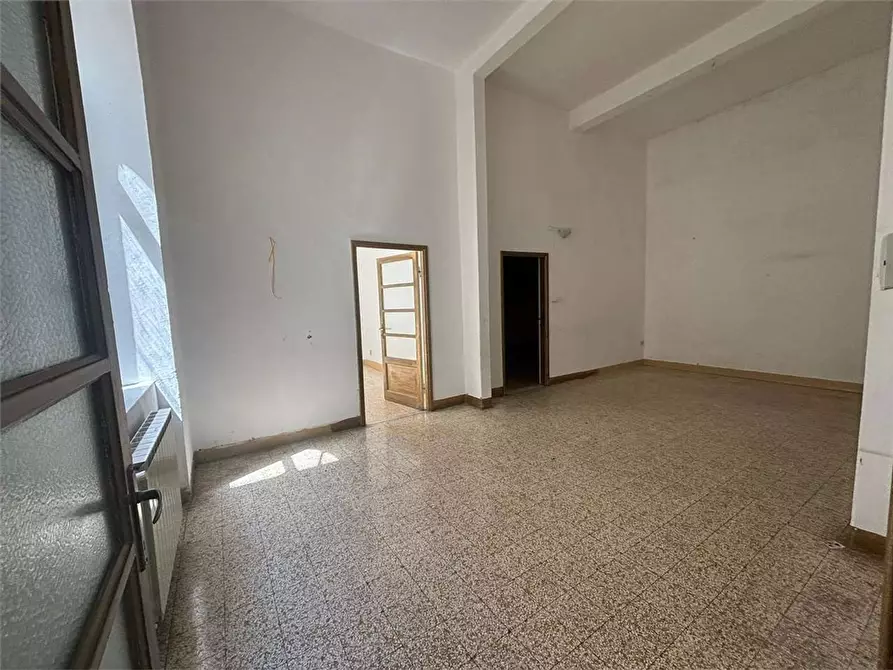 Immagine 7 di Appartamento in vendita  a Livorno