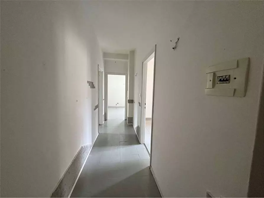 Immagine 25 di Appartamento in vendita  a Livorno