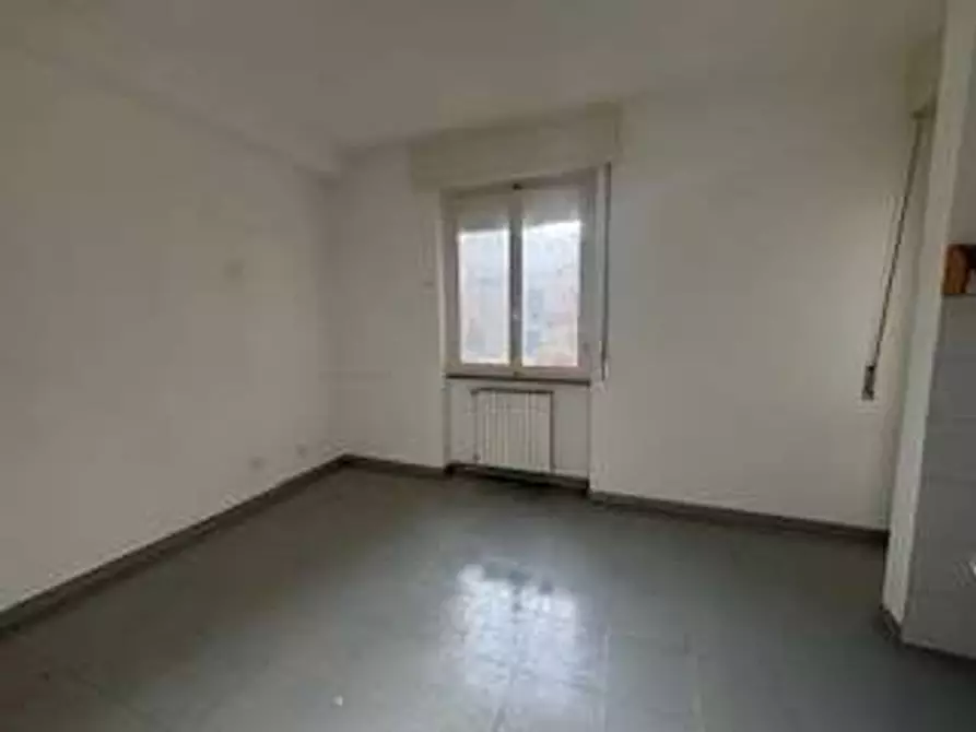 Immagine 14 di Appartamento in vendita  a Livorno
