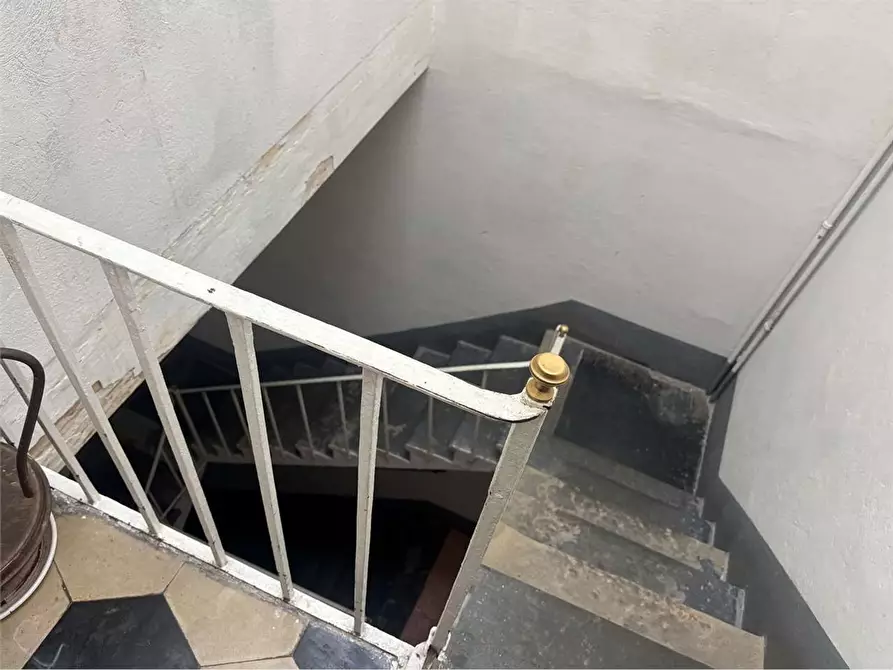 Immagine 24 di Appartamento in vendita  a Livorno