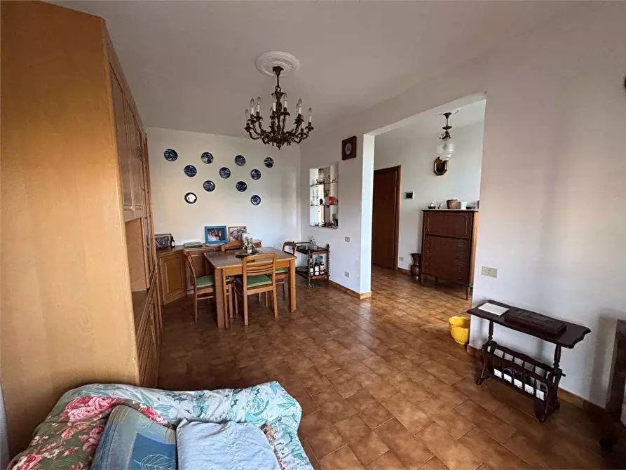 Immagine 12 di Appartamento in vendita  a Livorno