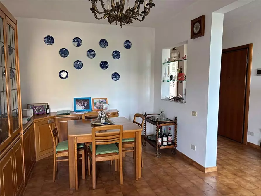 Immagine 11 di Appartamento in vendita  a Livorno