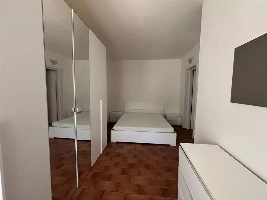 Immagine 14 di Appartamento in vendita  a Livorno