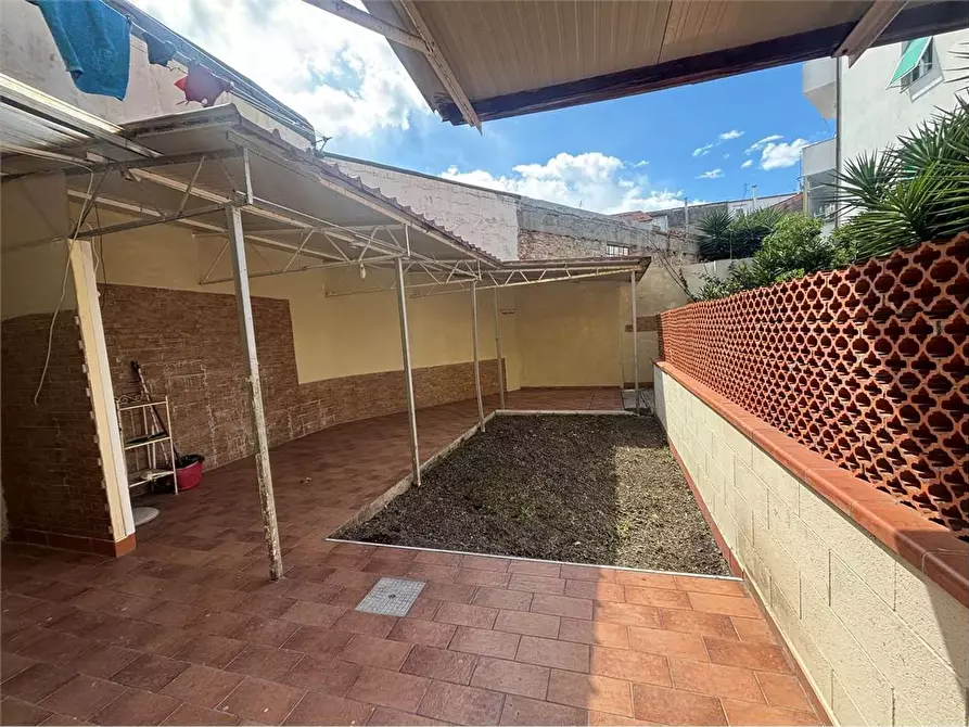 Immagine 1 di Appartamento in vendita  a Livorno