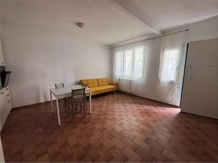 Immagine 6 di Appartamento in vendita  a Livorno