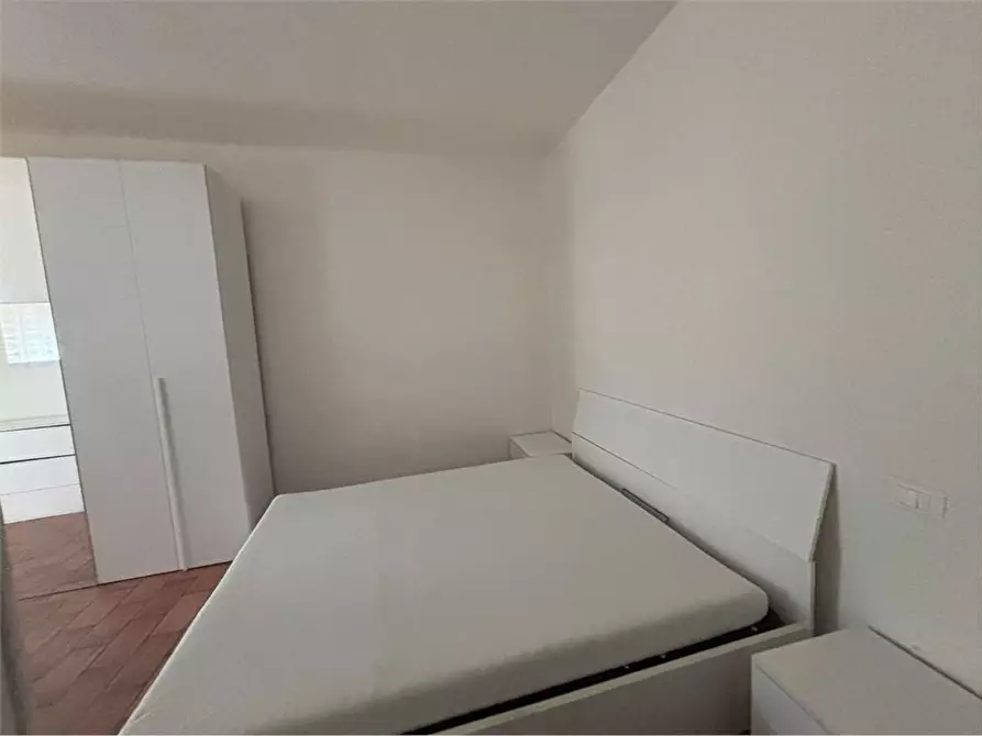 Immagine 12 di Appartamento in vendita  a Livorno
