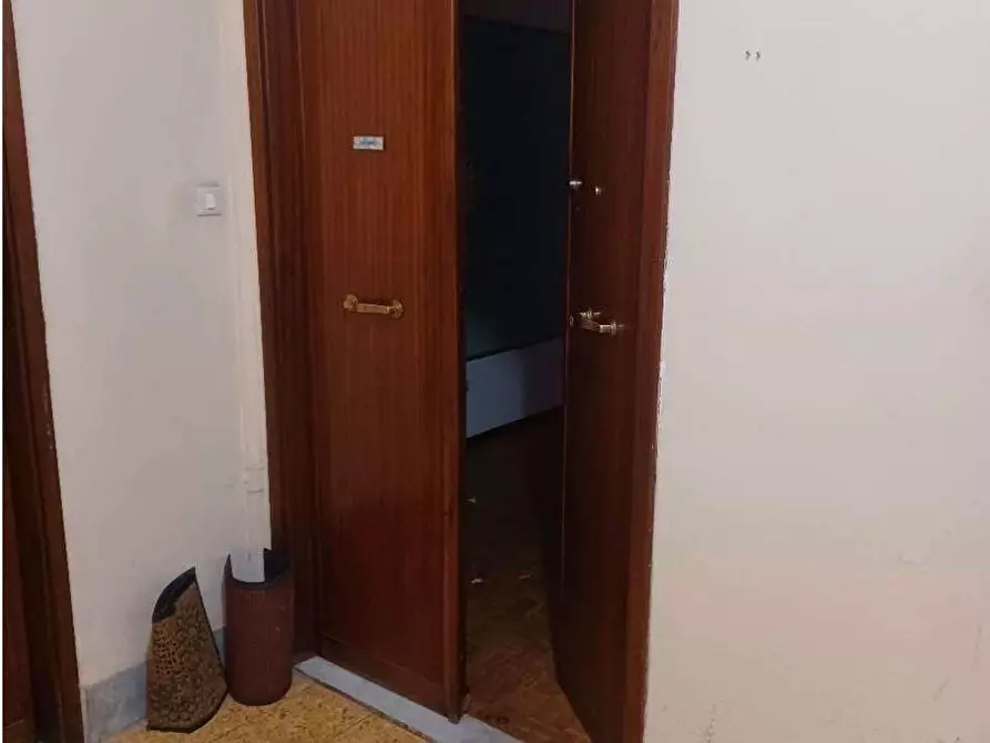 Immagine 1 di Appartamento in vendita  a Livorno
