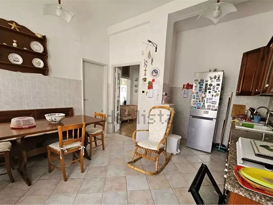 Immagine 8 di Appartamento in vendita  a Livorno
