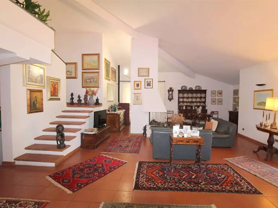 Immagine 12 di Villa in vendita  a Castelnuovo Berardenga