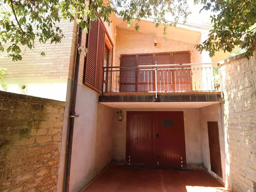 Immagine 33 di Villa in vendita  a Castelnuovo Berardenga